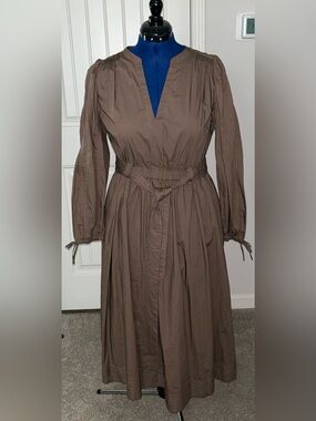 j crew brown linen dress J.Crew is very, very good right now